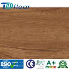 Diseño de madera Flooring Lay Lay Click Luxury PVC Vinyl Plank